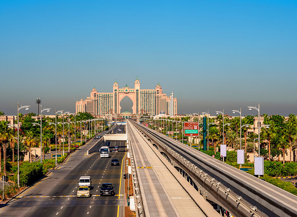 Monorail to Atlantis The Palm Luxury Hotel, Palm Jumeirah artificial island, Dubai, United Arab Emirates, Middle East