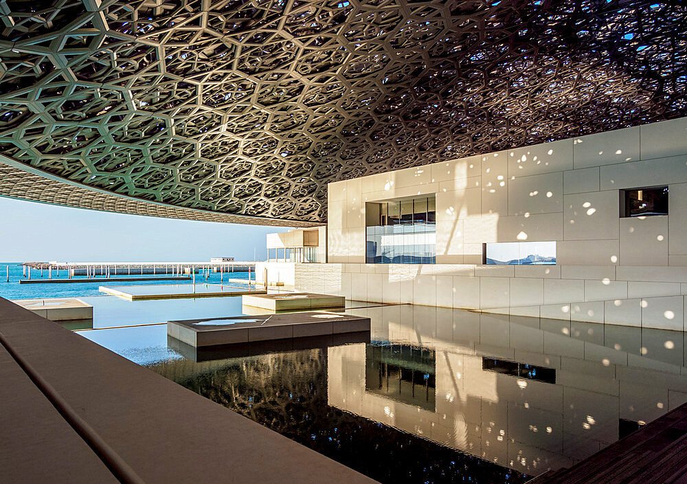 Louvre Museum, interior, Abu Dhabi, United Arab Emirates, Middle East