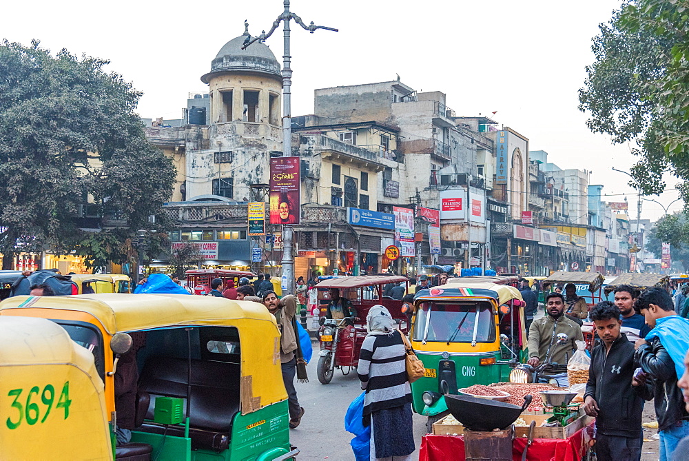 Chandni Chowk street market, New Delhi, India, Asia