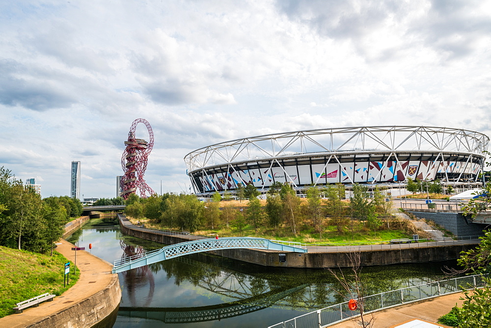 The London Stadium and Orbitz at Queen Elizabeth Park, Stratford, London, England, United Kingdom, Europe