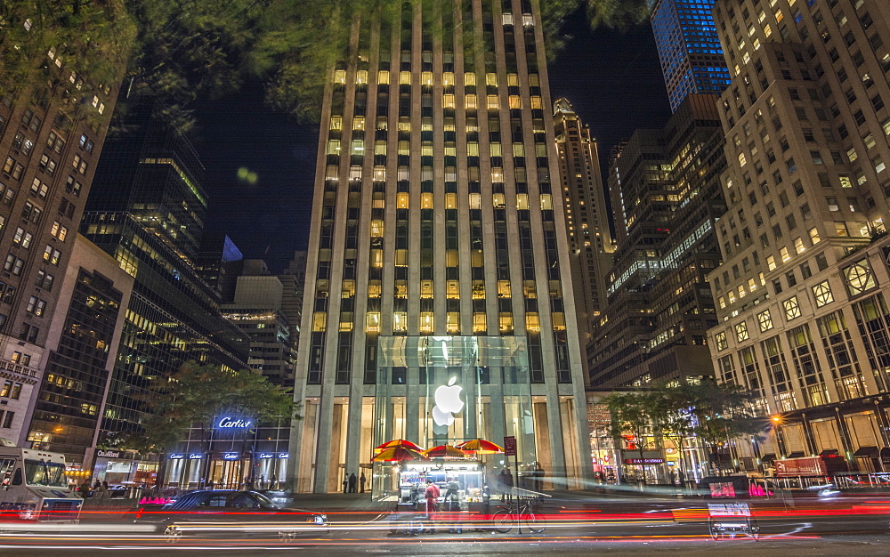 Light streaks at the Apple Store, New York City, United States of America, North America