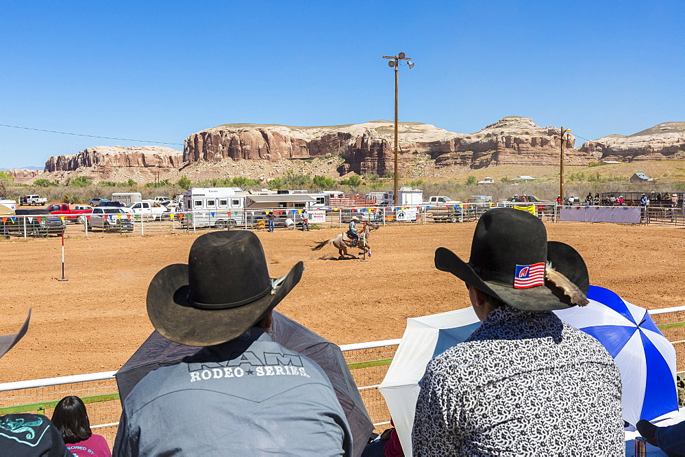 Spectators watching the Annual Utah Navajo Fair, Bluff, Utah, United States of America, North America