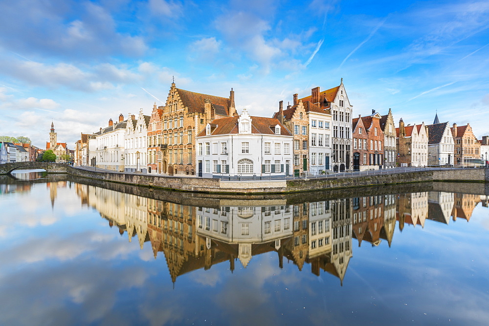 Houses reflected at Spiegelrei corner, Bruges, West Flanders province, Flemish region, Belgium, Europe