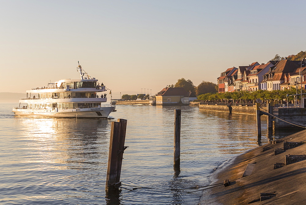 Ferry-boat approaching the lower town, Meersburg, Baden-Wurttemberg, Germany, Europe