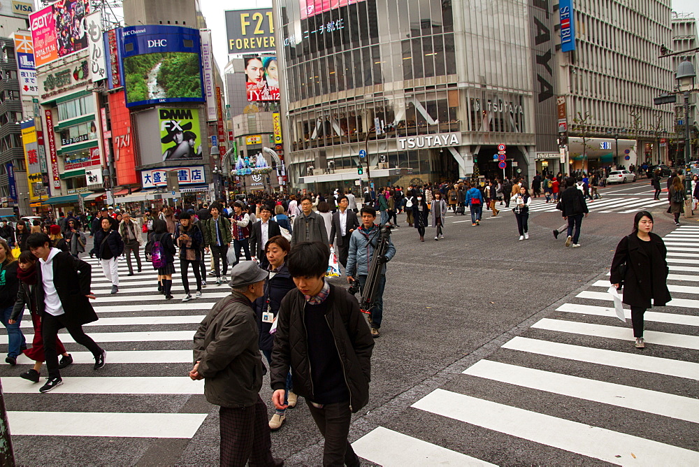 Shibuya crossing, the worlds busiest intersection, Tokyo, Japan, Asia