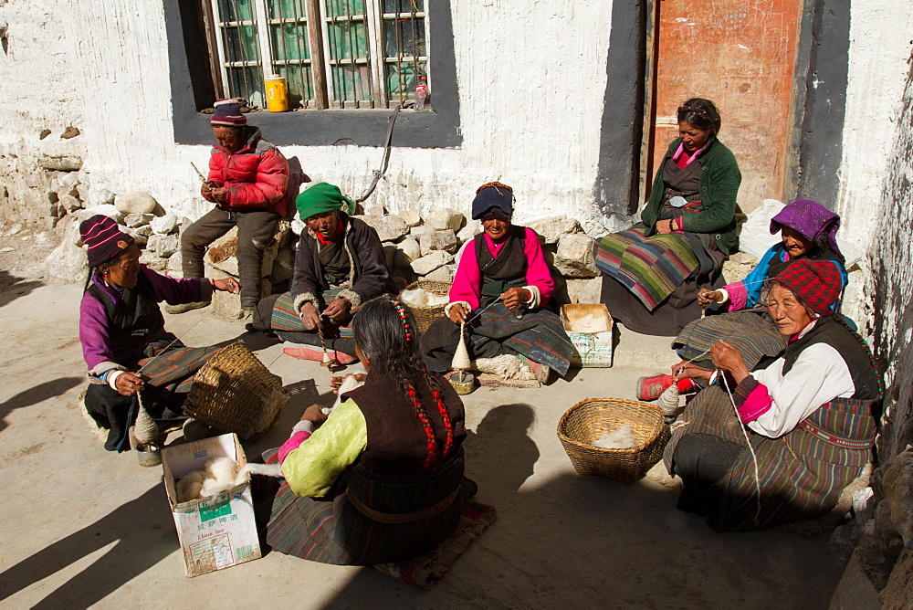 A village on the Tibetan/Nepal Border, Southern Tibet, China, Asia