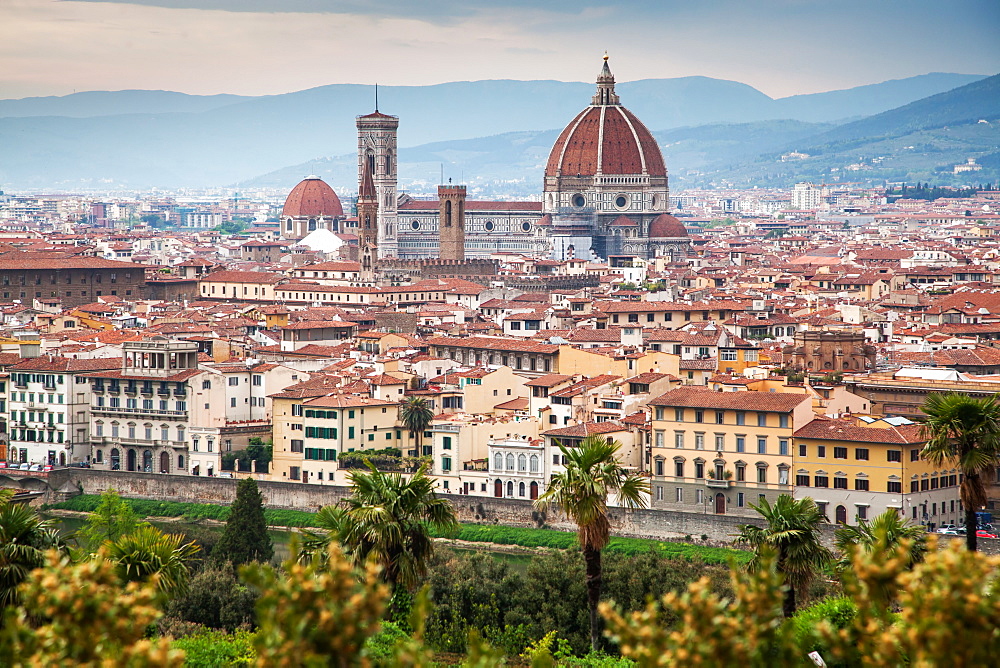 Florence panorama from Piazzale Michelangelo with Duomo, Florence, UNESCO World Heritage Site, Tuscany, Italy, Europe