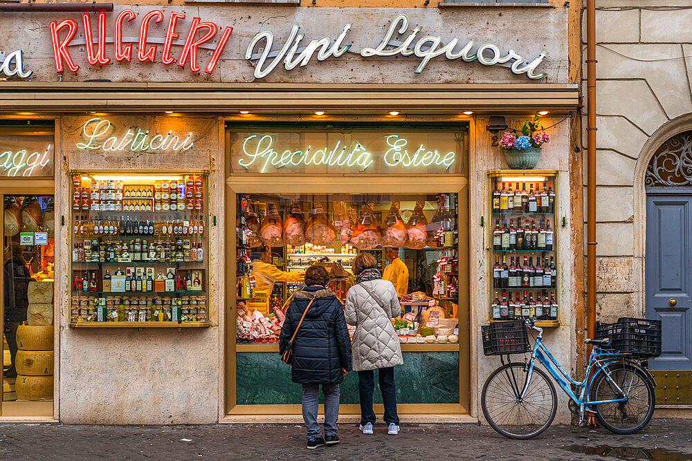 Grocery storefront at Campo de Fiori square, Rome, Lazio, Italy, Europe