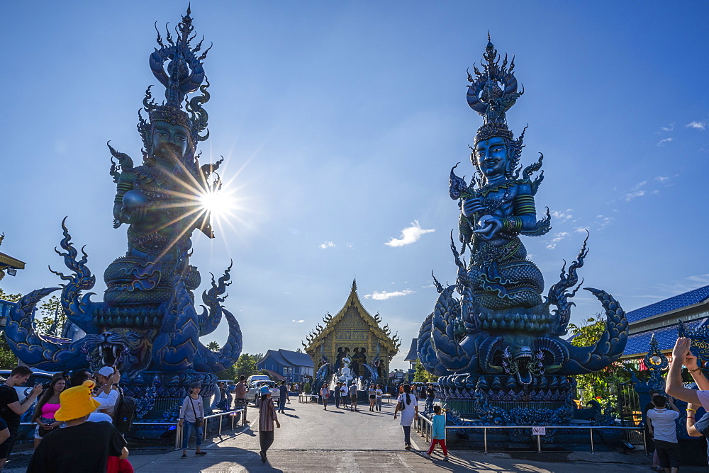 Wat Rong Suea Ten (Blue Temple) in Chiang Rai, Thailand, Southeast Asia, Asia