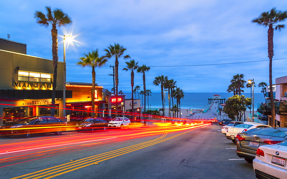 Manhattan Beach Pier and Manhattan Beach boulevard, California, United States of America, North America