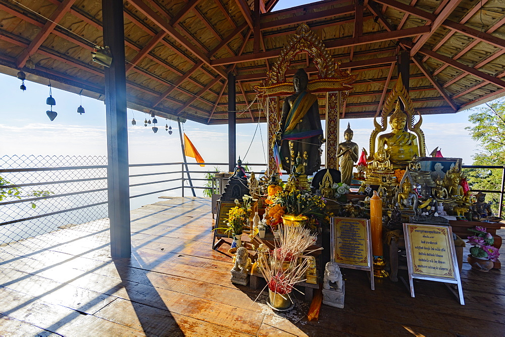 The Floating Pagodas of Wat Chaloem Phra Kiat Phrachomklao Rachanusorn Temple, Lampang, Thailand, Southeast Asia, Asia