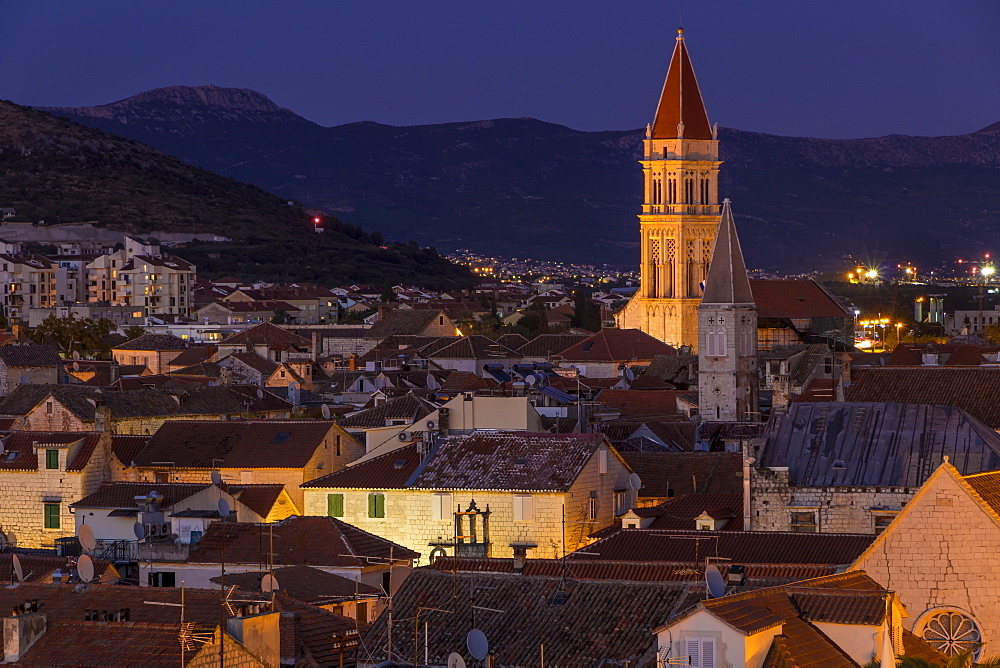 Elevated view from Kamerlengo Fortress over the old town of Trogir at dusk, UNESCO World Heritage Site, Croatia, Europe