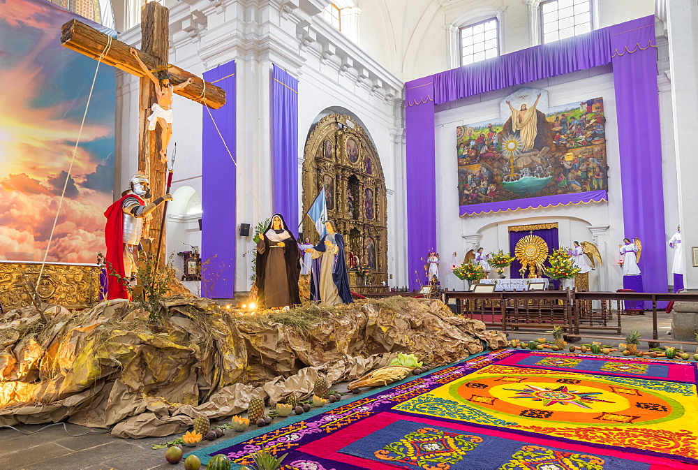 Vigil on the fifth weekend of Lent 2017 inside the church of the Escuela de Cristo in Antigua, Guatemala, Central America