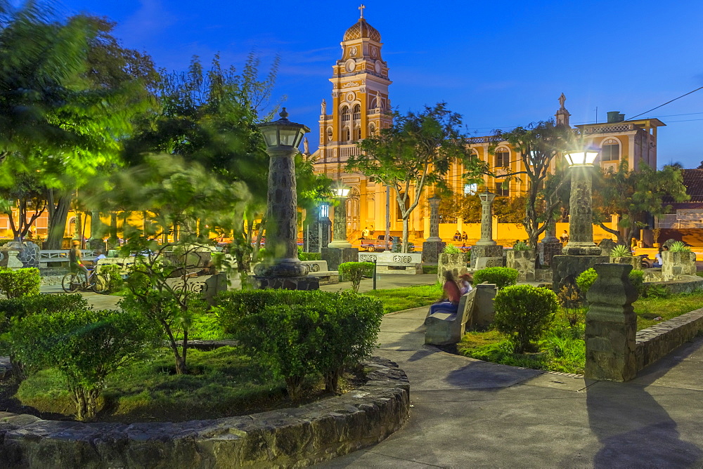 The Xalteva Church seen from Xalteva Park in Granada at dusk, Granada, Nicaragua, Central America