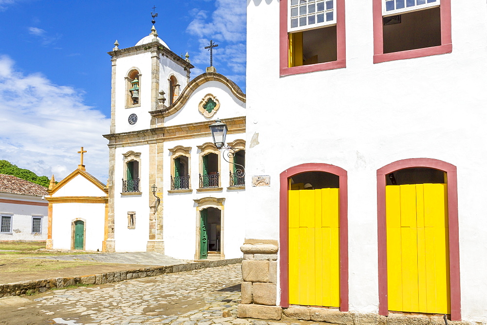 Santa Rita Church in the historical centre, Paraty, Rio de Janeiro, Brazil, South America