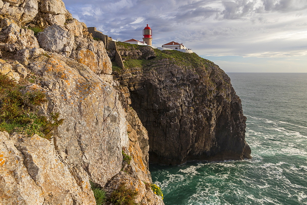 Lighthouse at Cape Saint-Vincent, Sagres, Algarve, Portugal, Europe