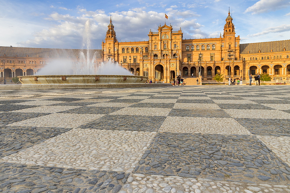 Fountain and main building at Plaza de Espana, Seville, Andalusia, Spain, Europe