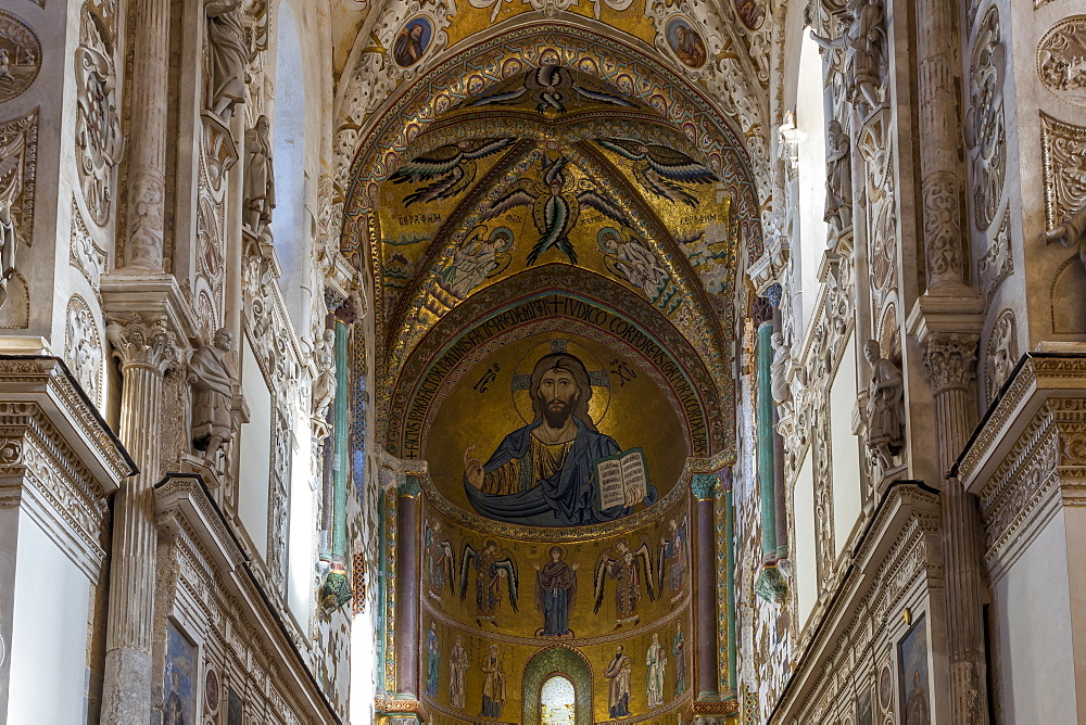 Interior of the cathedral of Cefalu, Sicily, Italy, Europe