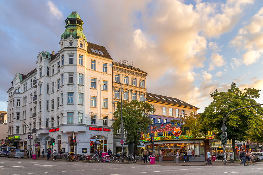 Buildings at the junction of Reeperbahn and Davidstrasse at sunset, Hamburg, Germany, Europe