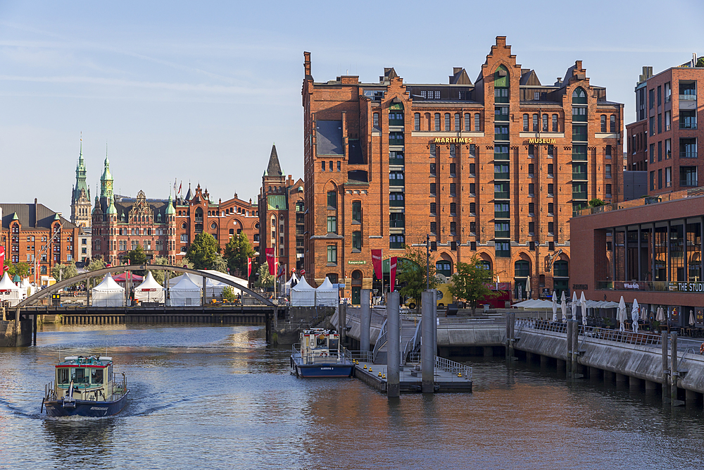 View from Magdeburg Bridge to the International Maritime Museum and the town hall in the background, Hamburg, Germany, Europe