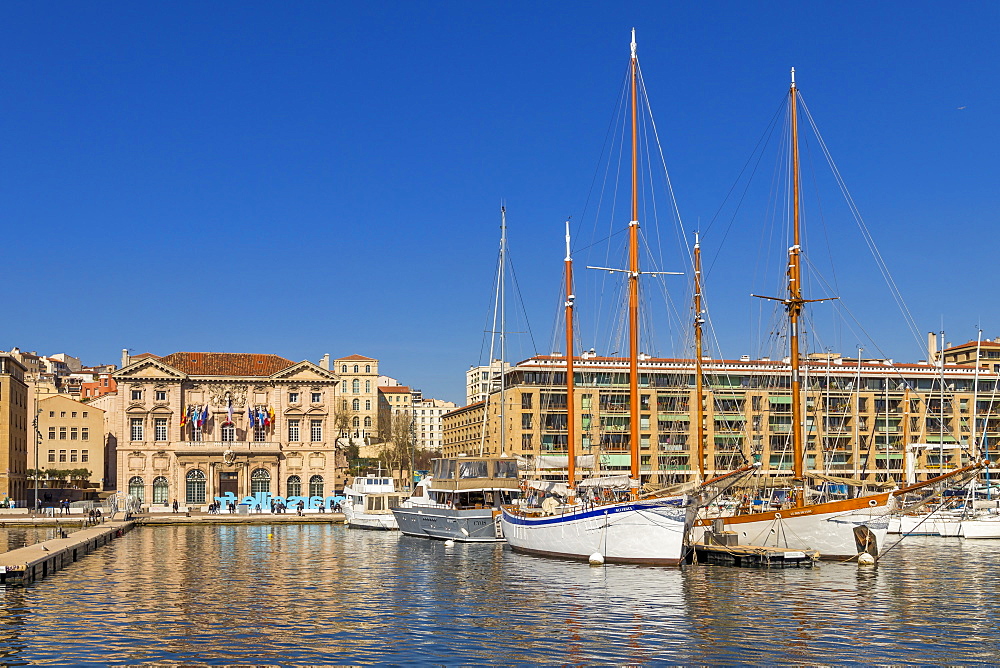 The old port (Vieux-Port) of Marseille, Bouches du Rhone, Provence, France, Mediterranean, Europe