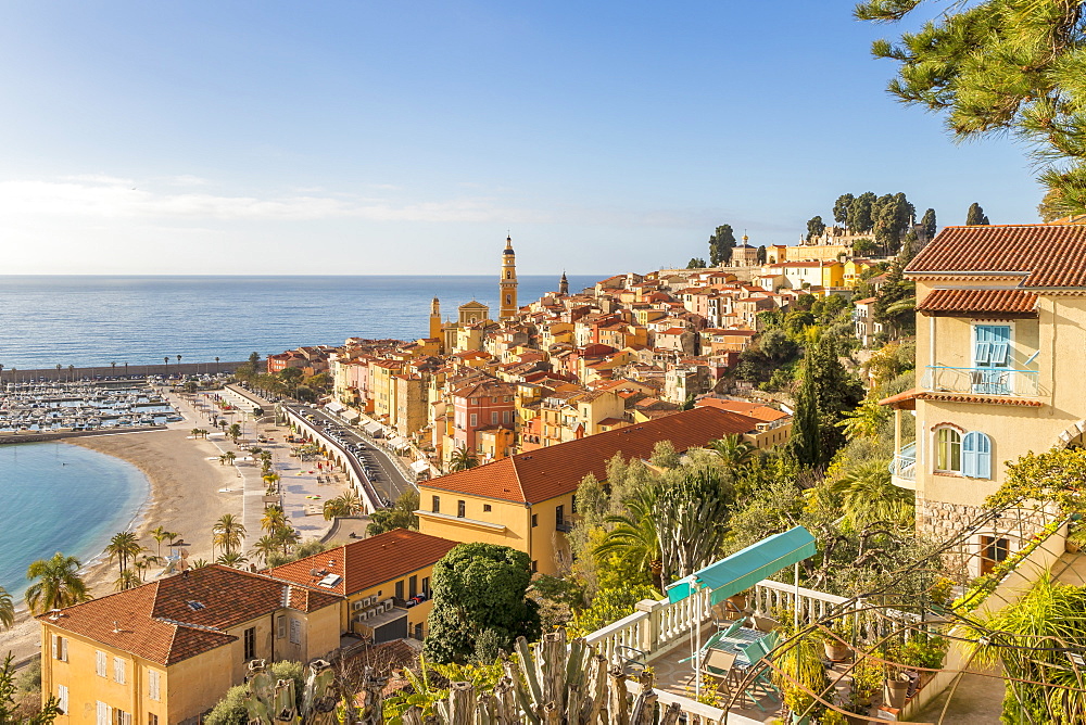 View from the Garavan Boulevard over the old town and the Sablettes beach, Menton, Alpes Maritimes, Cote d'Azur, French Riviera, Provence, France, Mediterranean, Europe