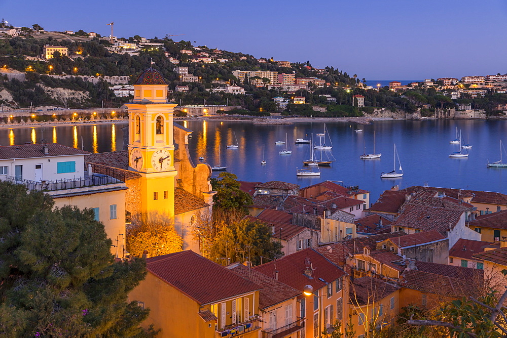 Illuminated Saint-Michel Church at dusk, Villefranche sur Mer, Alpes Maritimes, Cote d'Azur, French Riviera, Provence, France, Mediterranean, Europe