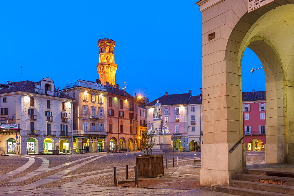 Piazza Cavour, Vercelli, Piedmont, Italy, Europe