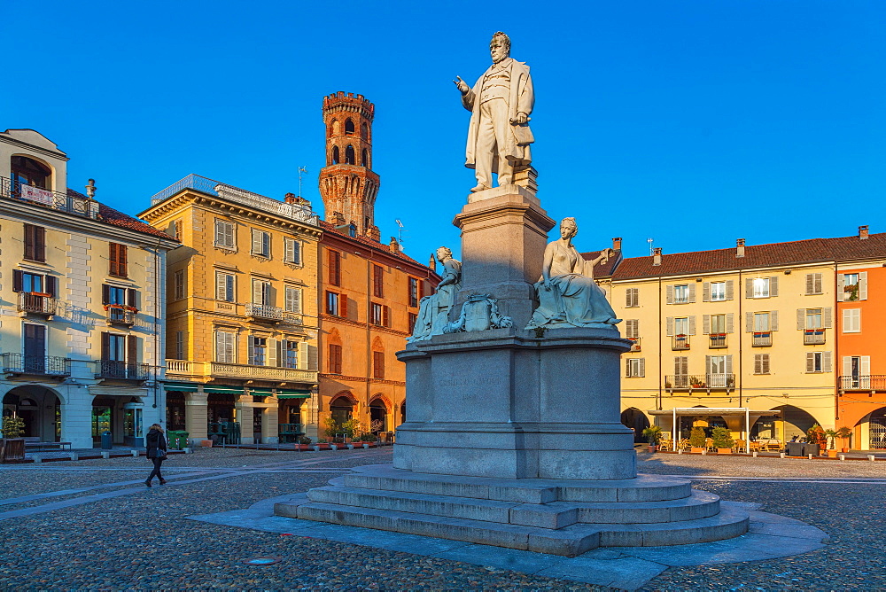 Piazza Cavour, Vercelli, Piedmont, Italy, Europe