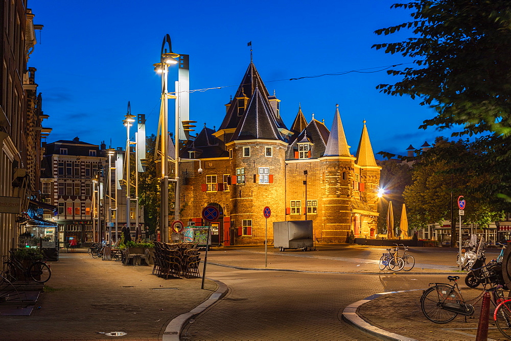 Nieuw Markt Square, Amsterdam, North Holland, The Netherlands, Europe