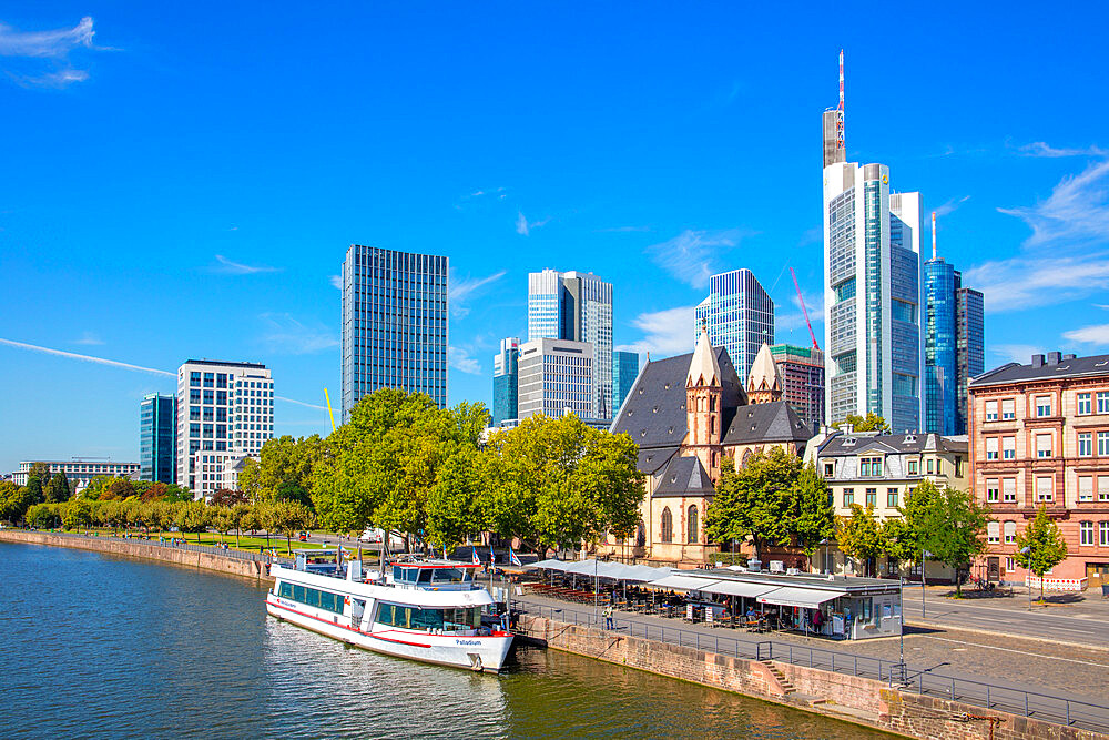 Cruise on the Main River, Frankfurt am Main, Hesse, Germany, Europe