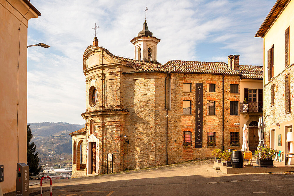 The Cathedral of San Lorenzo, Canelli, Piedmont, Italy, Europe