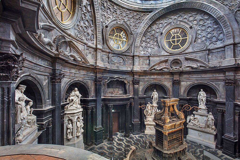 Chapel of the Holy Shroud (Cappella della Sacra Sindone), Turin, Piedmont, Italy, Europe