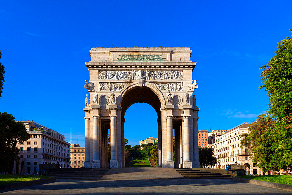 Arch of Victory, Piazza della Vittoria, Genova (Genoa), Liguria, Italy, Europe