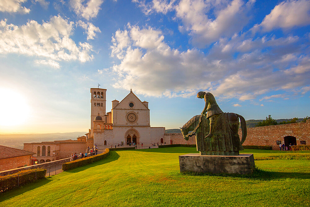 Basilica of San Francesco, UNESCO World Heritage Site, Assisi, Perugia, Umbria, Italy, Europe