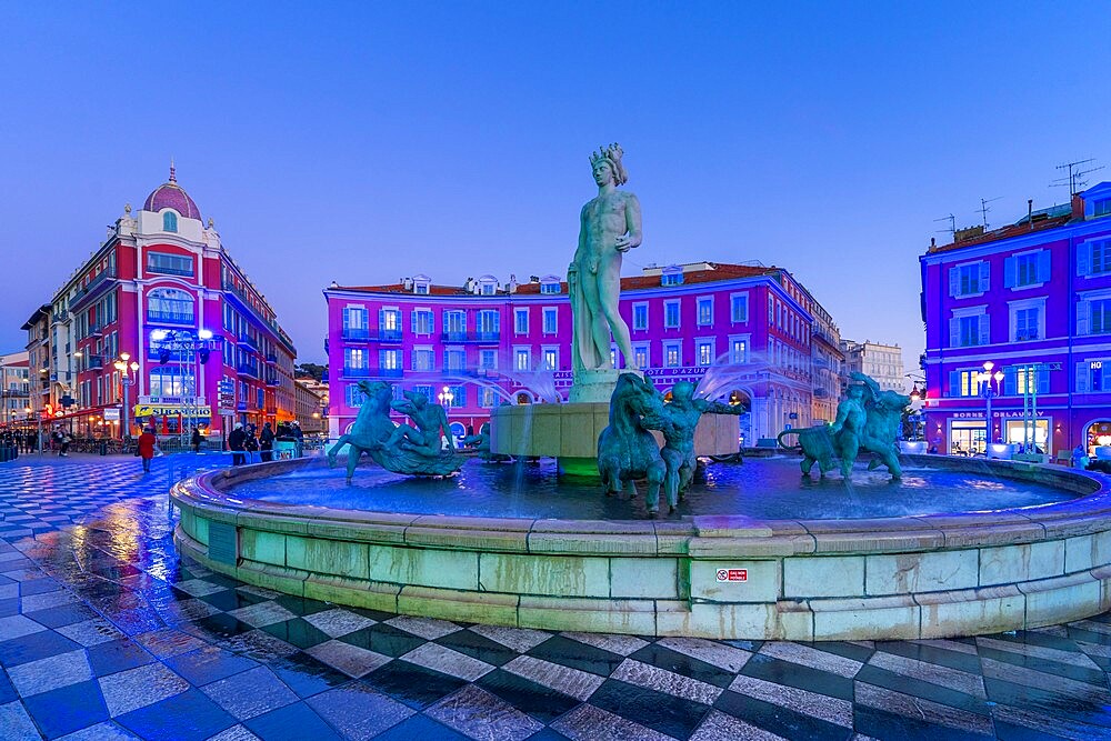 Place Massena, Nice, Alpes-Maritimes, French Riviera, Provence-Alpes-Cote d'Azur, France, Mediterranean, Europe