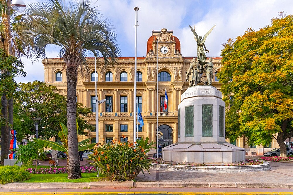 City Hall, Cannes, Alpes-Maritimes, Provence-Alpes-Cote d'Azur, France, Mediterranean, Europe