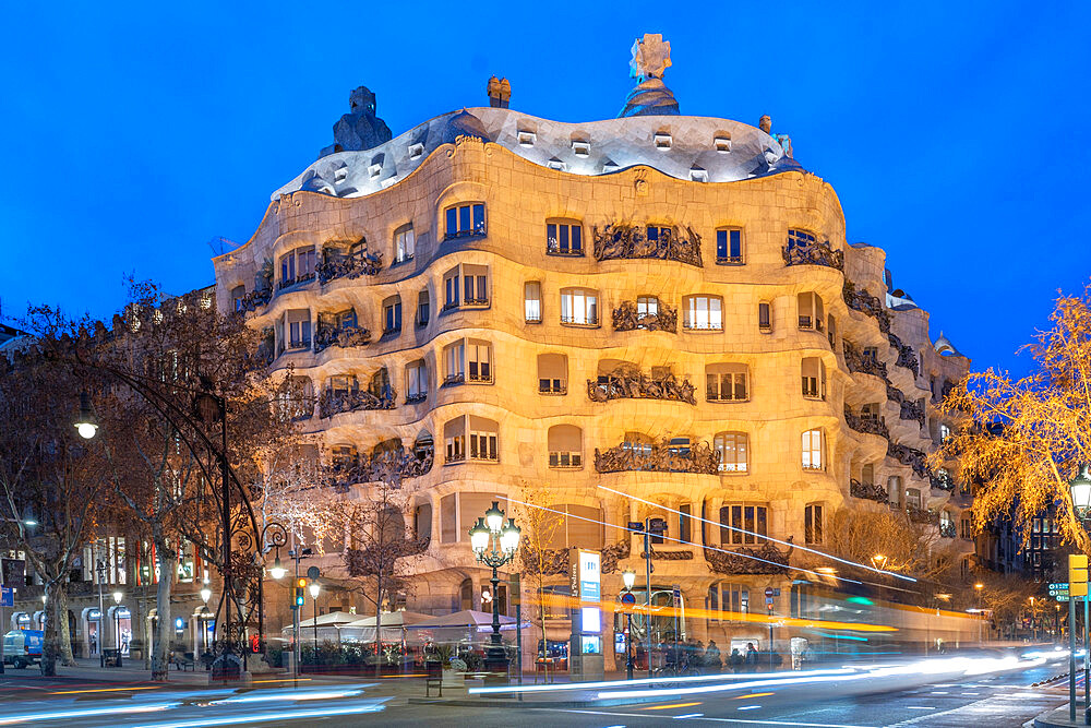 Antoni Gaudi, La Pedrera (Casa Mila), UNESCO World Heritage Site, Barcelona, Catalonia, Spain, Europe