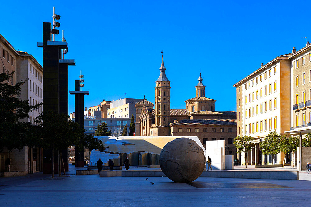 Plaza del Pilar, Zaragoza, Aragon, Spain, Europe