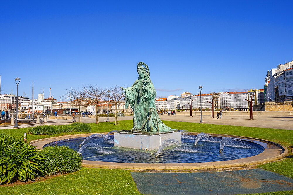 Monument to the Virgin of Carmen and fountain, La Coruña, Galicia, Spain