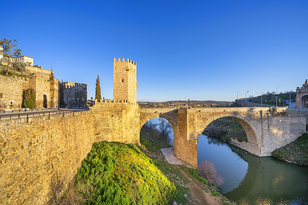 Bridge of Alcantara, Toledo, Castile-La Mancha, Spain