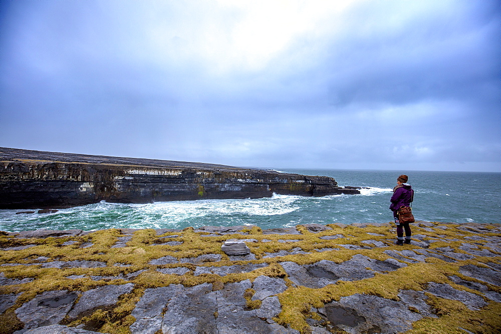 Black Fort, Inish More, Aran Islands, Republic of Ireland, Europe