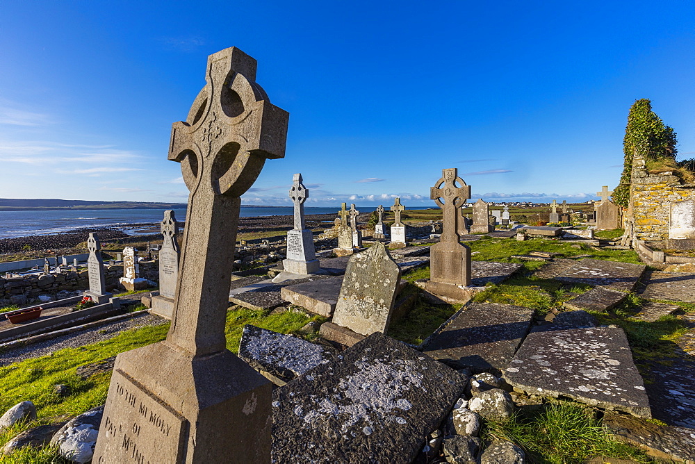 Lahinch Cemetery, Cliffs Coastal Walk, County Clare, Munster, Republic of Ireland, Europe