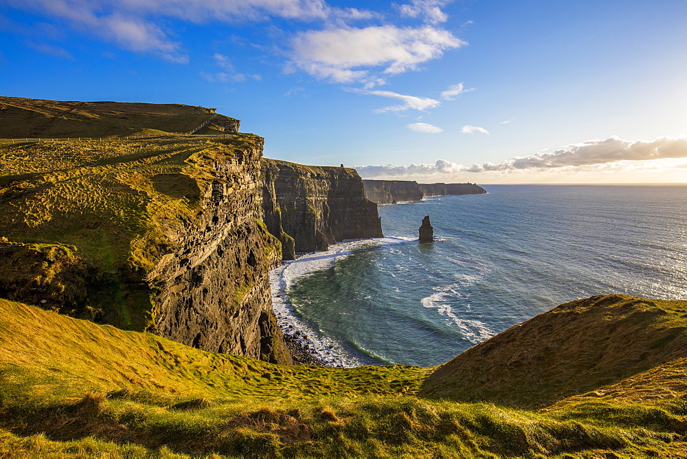 Cliff of Moher, Cliffs Coastal Walk, County Clare, Munster, Republic of Ireland, Europe