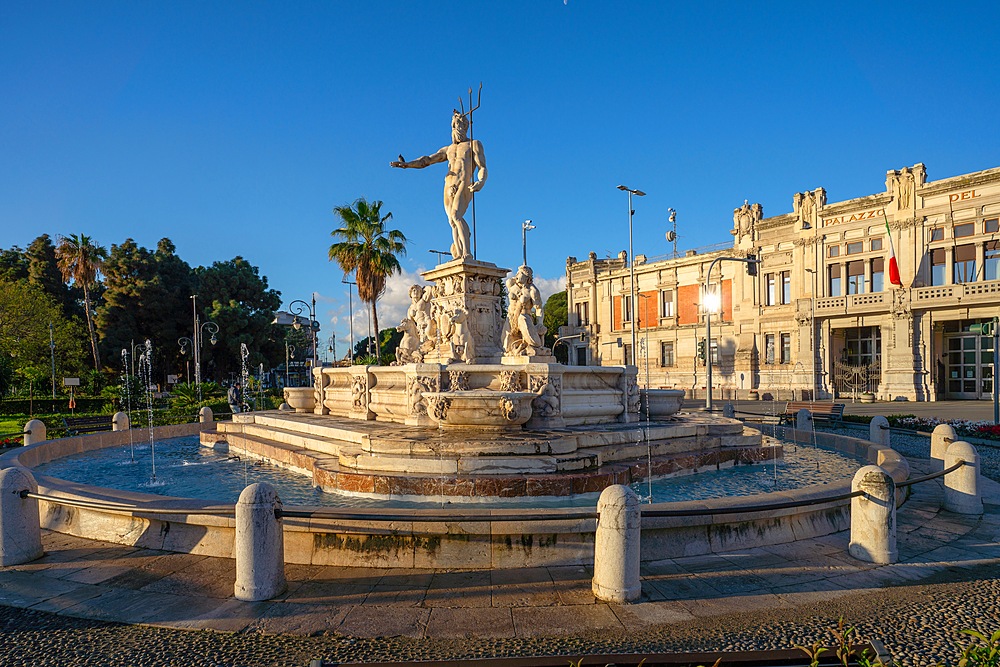 Neptune Fountain, Messina, Sicily, Italy