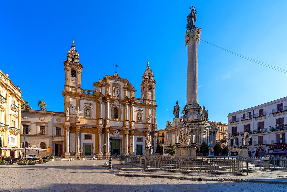 St. Dominic's Square, Piazza San Domenico, Palermo, Sicily, Italy