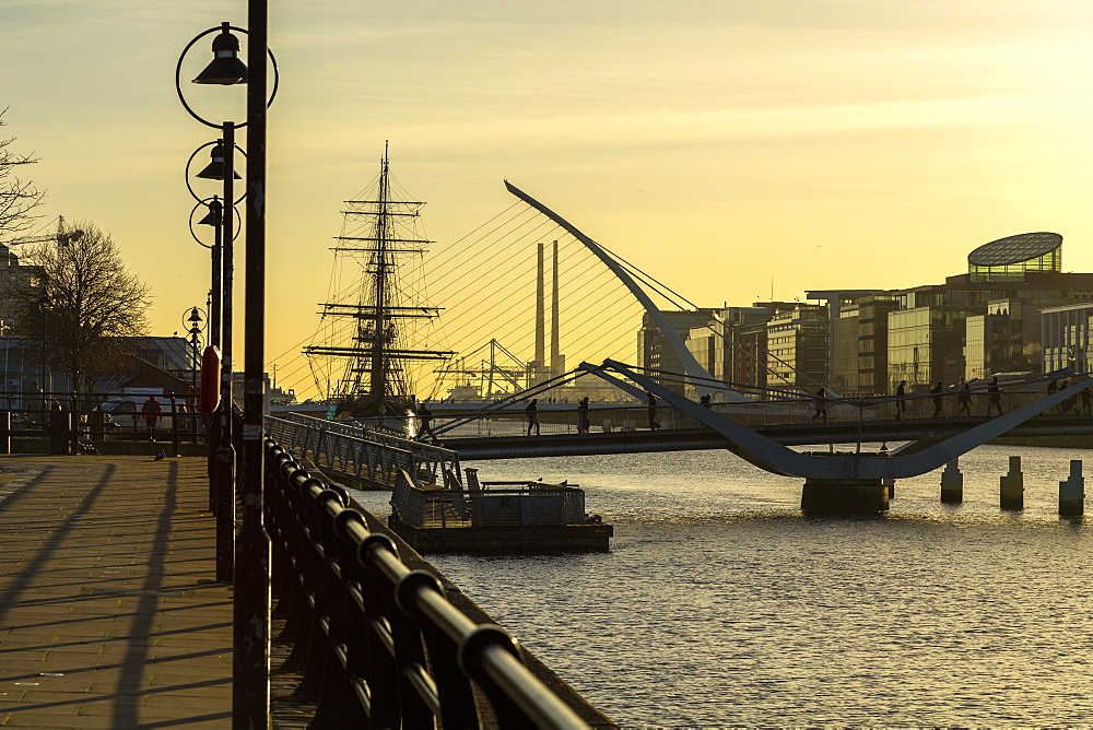 Liffey River, Dublin, Republic of Ireland, Europe