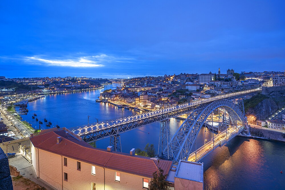 Maria Pia Bridge, Ponte de D. Maria Pia, Ponte de Dona Maria Pia, River Douro, Vila Nova de Gaia, Porto, Oporto, Portugal