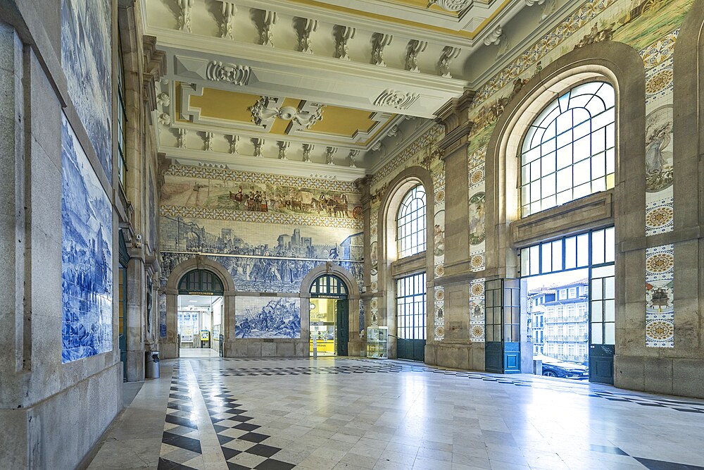 São Bento train station, Porto, Oporto, Portugal