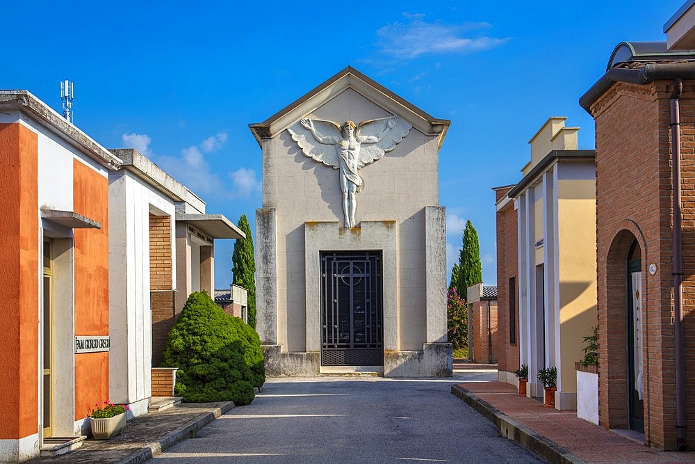 Cemetery, Tresigallo, Emilia-Romagna, Italy, Europe